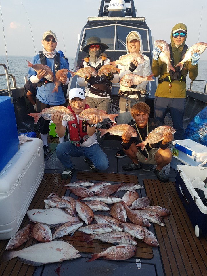 8월3일 펠릭스 마린 사릿물에 참돔 타이러버 조황!!